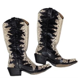 Idyllwind by Miranda Lambert Stunner Exotic Python Boots